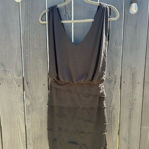 Elegant Black Sleeveless Dress